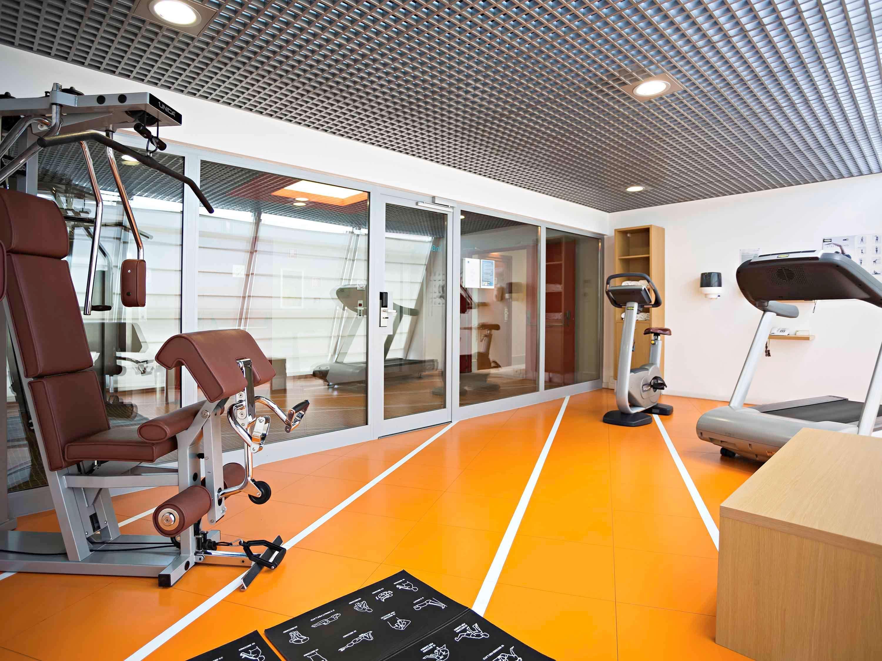 Novotel Caserta Sud Esterno foto