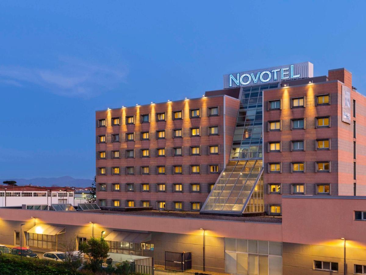 Novotel Caserta Sud Esterno foto