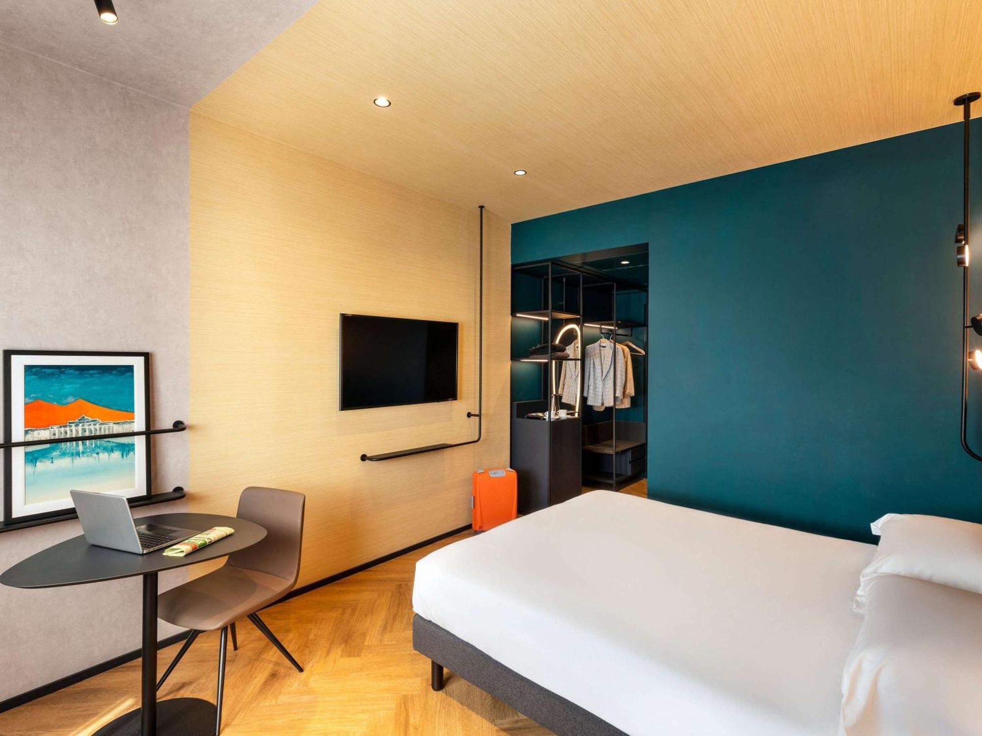 Novotel Caserta Sud Esterno foto