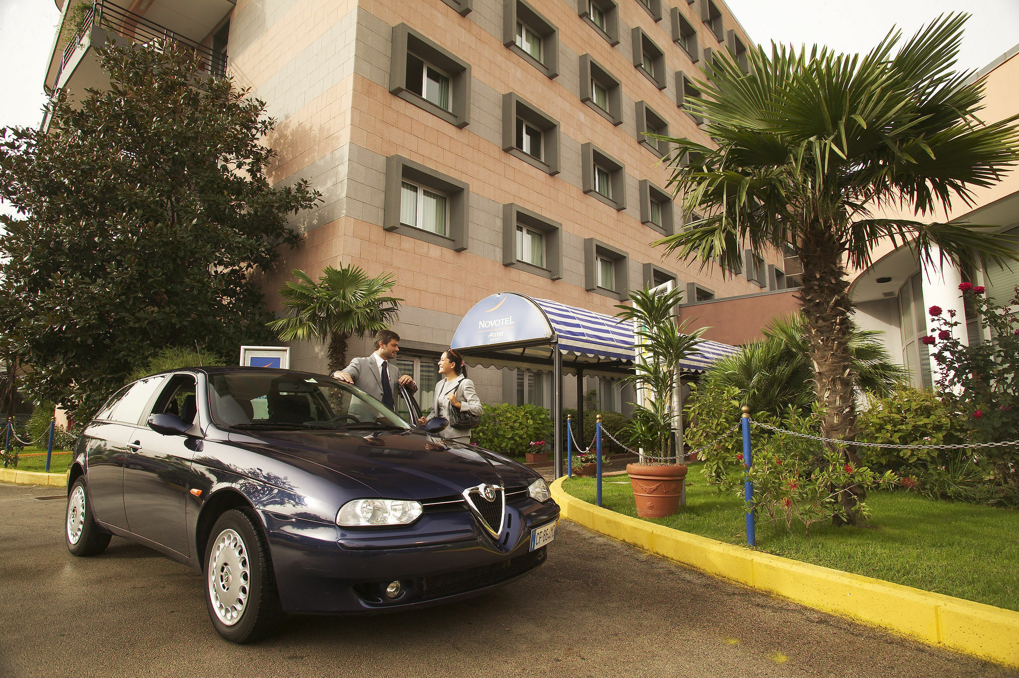 Novotel Caserta Sud Esterno foto